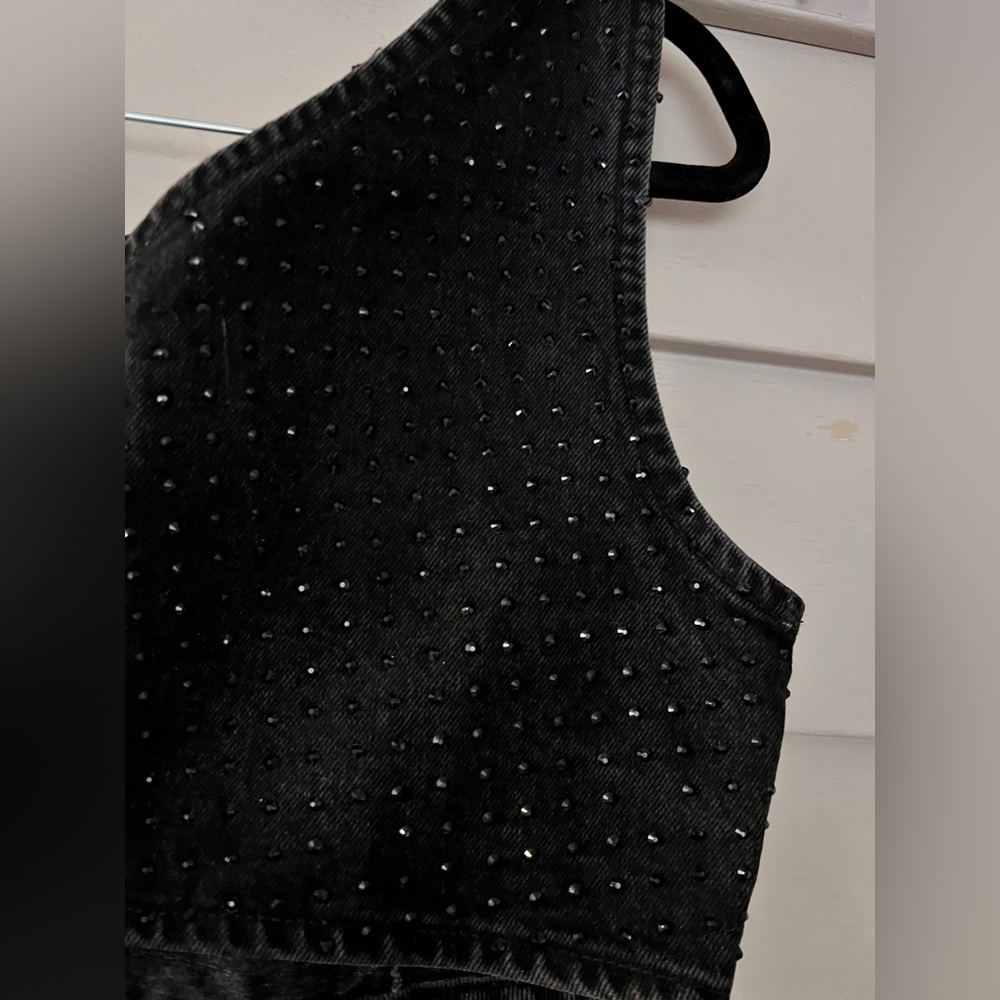 Zara Black One-Shoulder Studded Top - Picture 2 of 9